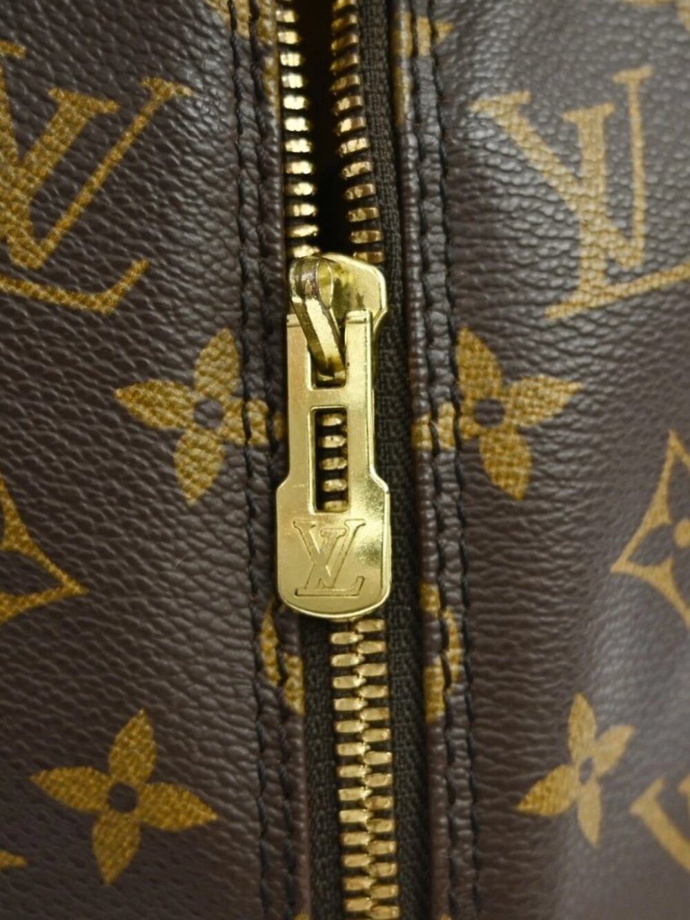 LOUIS VUITTON ALMA HANDBAG MONOGRAM - Picture 12 of 16